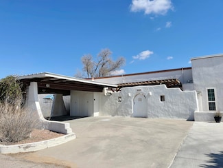 404 Western Dr, Belen, NM 87002