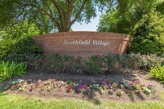 2935 Auburn Dr, Pearland, TX 77584