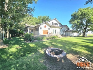 5160 L Rd, Plains, KS 67869
