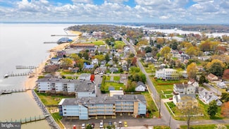 715 Washington Ave Unit 8, Colonial Beach, VA 22443