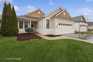 12866 Oak Grove Dr, Huntley, IL 60142