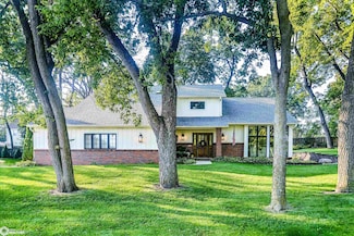 1401 Pine St, Harlan, IA 51537