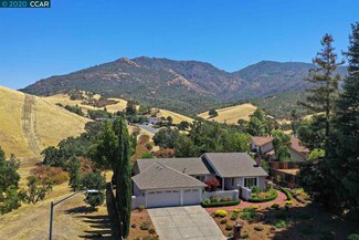 336 Mt Sierra Place, Clayton, CA 94517