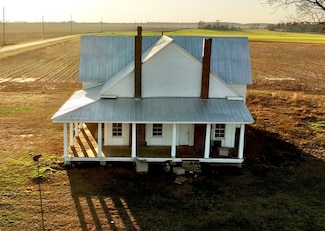 1315 Bluffton Rd, Fort Gaines, GA 39851