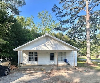501 S Cherry St, McCormick, SC 29835
