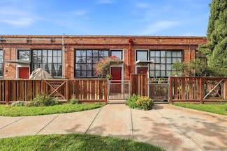 1501 37th Ave Unit B6, Oakland, CA 94601