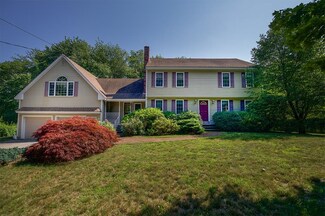 7 Pollard Rd, Plaistow, NH 03865