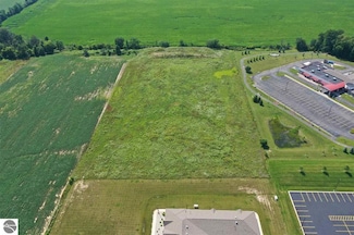 2378 S Lincoln Rd, Mount Pleasant, MI 48858