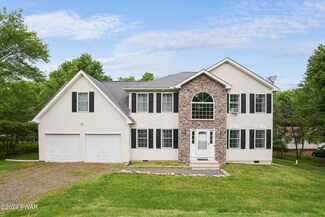 2109 Wild Laurel Dr, Long Pond, PA 18334
