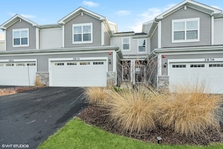 2834 Kessler Dr, Mundelein, IL 60060