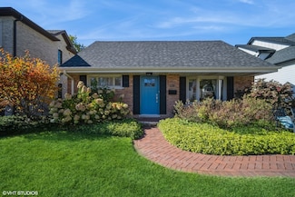 128 Washington St, Glenview, IL 60025