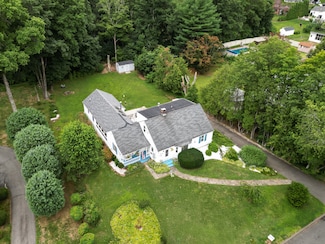 1681 Orchard Hill Rd, Cheshire, CT 06410