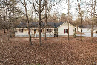 206 Nancy Dr, Byron, GA 31008