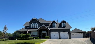 3351 SW Bennett Ln, Grants Pass, OR 97527
