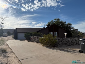 110 Palomas Ct, Elephant Butte, NM 87935