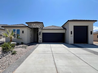2850 E Smith Creek Dr, Washington, UT 84780