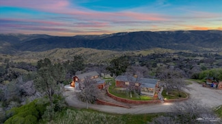 29067 Wilshire Ct, Keene, CA 93531