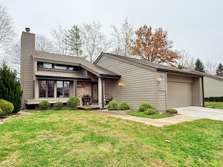 707 Carya Square, Columbus, IN 47201