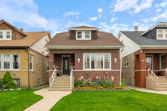 2542 N Major Ave, Chicago, IL 60639