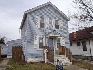 713 Nicholson St, Joliet, IL 60435