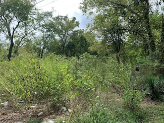 3332 Francis St, Houston, TX 77004