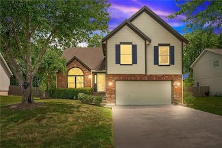 4309 NE Blue Jay Cir, Lees Summit, MO 64064