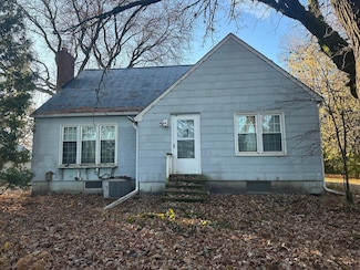 13071 New Haven Rd NW, Pine Island, MN 55963