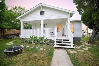 1142 Eastfield Ave, Austin, TX 78721