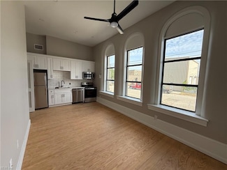 332 34th St Unit 116, Newport News, VA 23607