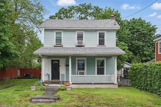 144 Front St, Port Jervis, NY 12771