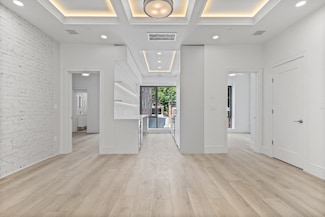 1578 Beacon St Unit PH-1, Brookline, MA 02446