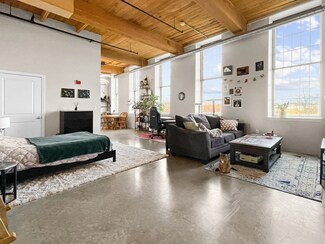 35 Riverwalk Way Unit 216, Lowell, MA 01854