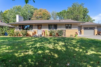 647 Jefferson St, Anoka, MN 55303