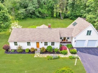 14 Harriman Rd, Merrimac, MA 01860
