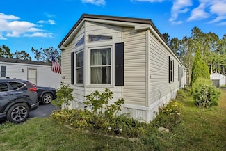 44 2nd St, Colchester, VT 05446