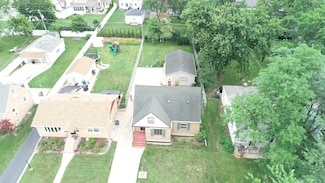 4225 Highland Ave, Downers Grove, IL 60515