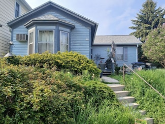 526 N Franklin St, Sheboygan, WI 53081