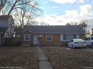 23817 Willard Ave, Warren, MI 48089