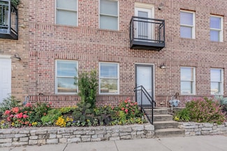 116 Industrial St, Denton, TX 76201