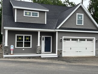 7 Mid Trail Crossing Ln, Windham, NH 03087