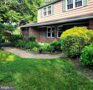 10 Lawrence Rd, Norristown, PA 19403
