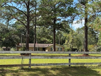 7039 County Road 3114, Buna, TX 77612