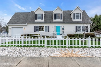 1046 5th Ave, Wall Township, NJ 07719
