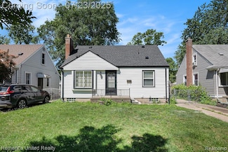 18651 Sumner, Redford, MI 48240