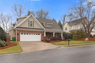 2850 Chestnut Ridge Dr, Winston Salem, NC 27103