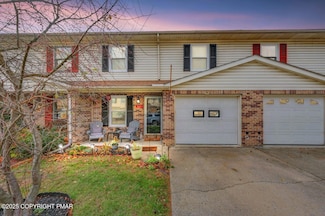 522 S Lehigh Gap St, Walnutport, PA 18088