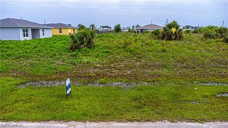 9032 Maywood Cir Unit 16, Port Labelle, FL 33935