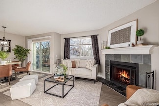 1342 S Cathay Ct Unit 104, Aurora, CO 80017