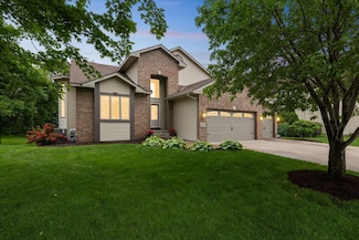 10353 Yates Dr N, Brooklyn Park, MN 55443