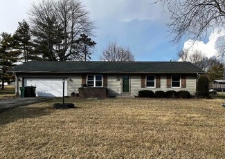 324 W High St, Jeffersonville, OH 43128